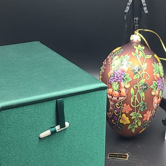 Joan Rivers Cornucopia Hand Painted Glass Egg Ornament - Picture 6 of 8